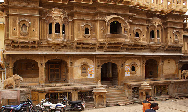 Nathmal Ki Haveli places to visit in jaisalmer